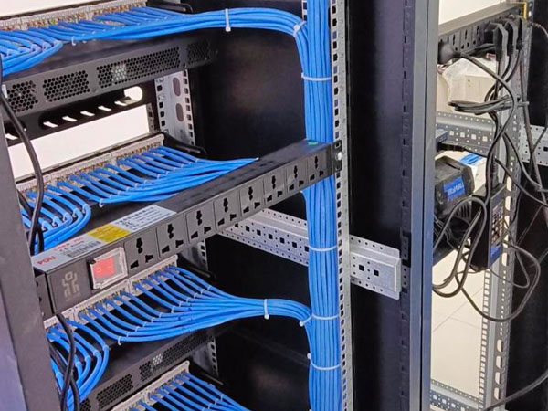 浅谈弱电布线施工的细则和要点